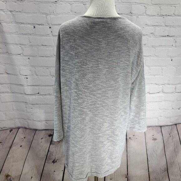 A.N.A Gray three quarter sleeve sweater Hi Low cut - Picture 6 of 10